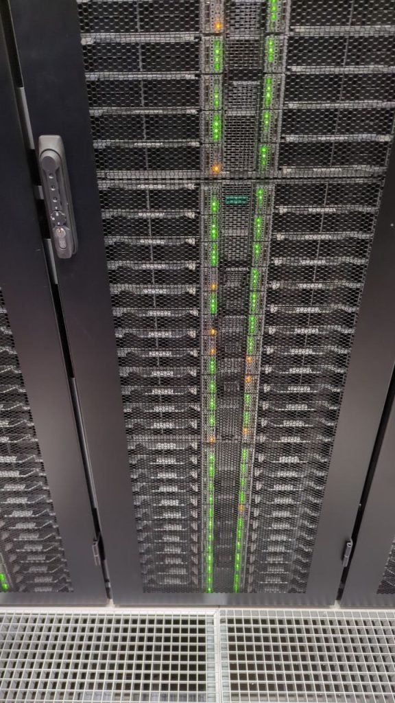 How to Design and Build a Modern Data Center